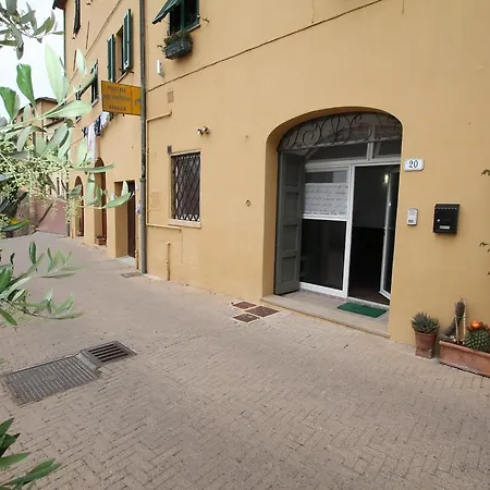 Castello 20 Апартаменты *