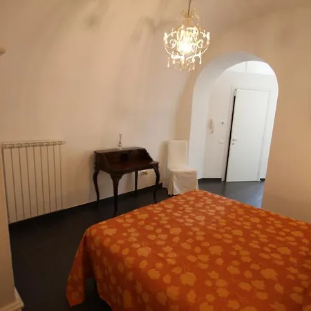 Апартаменты Castello 20 Монтескудайо