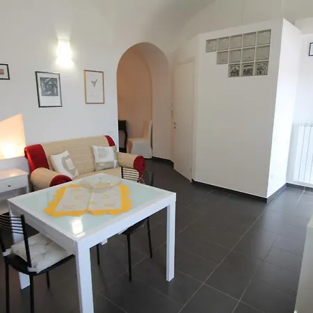 Castello 20 *